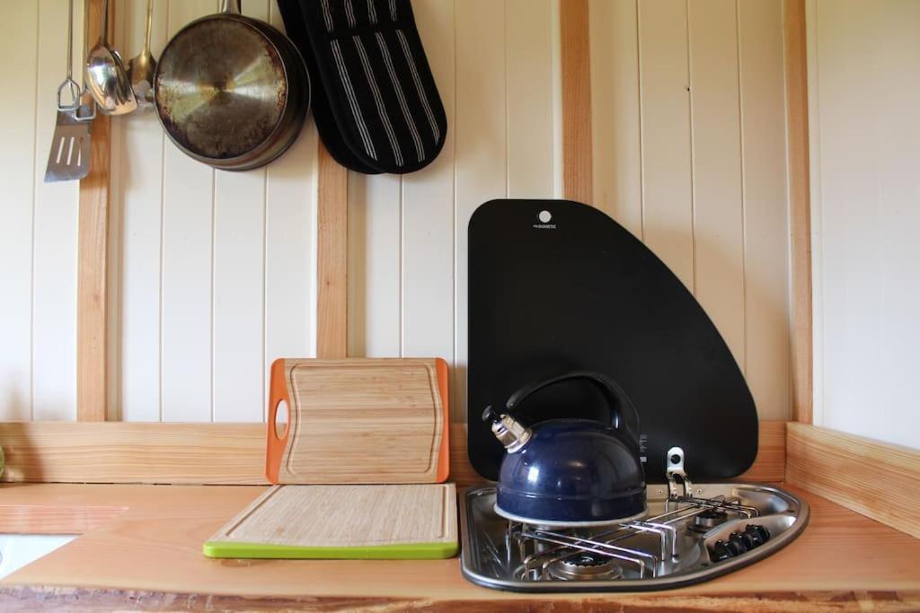 The Shepherds Hut Shrewsbury Kültér fotó